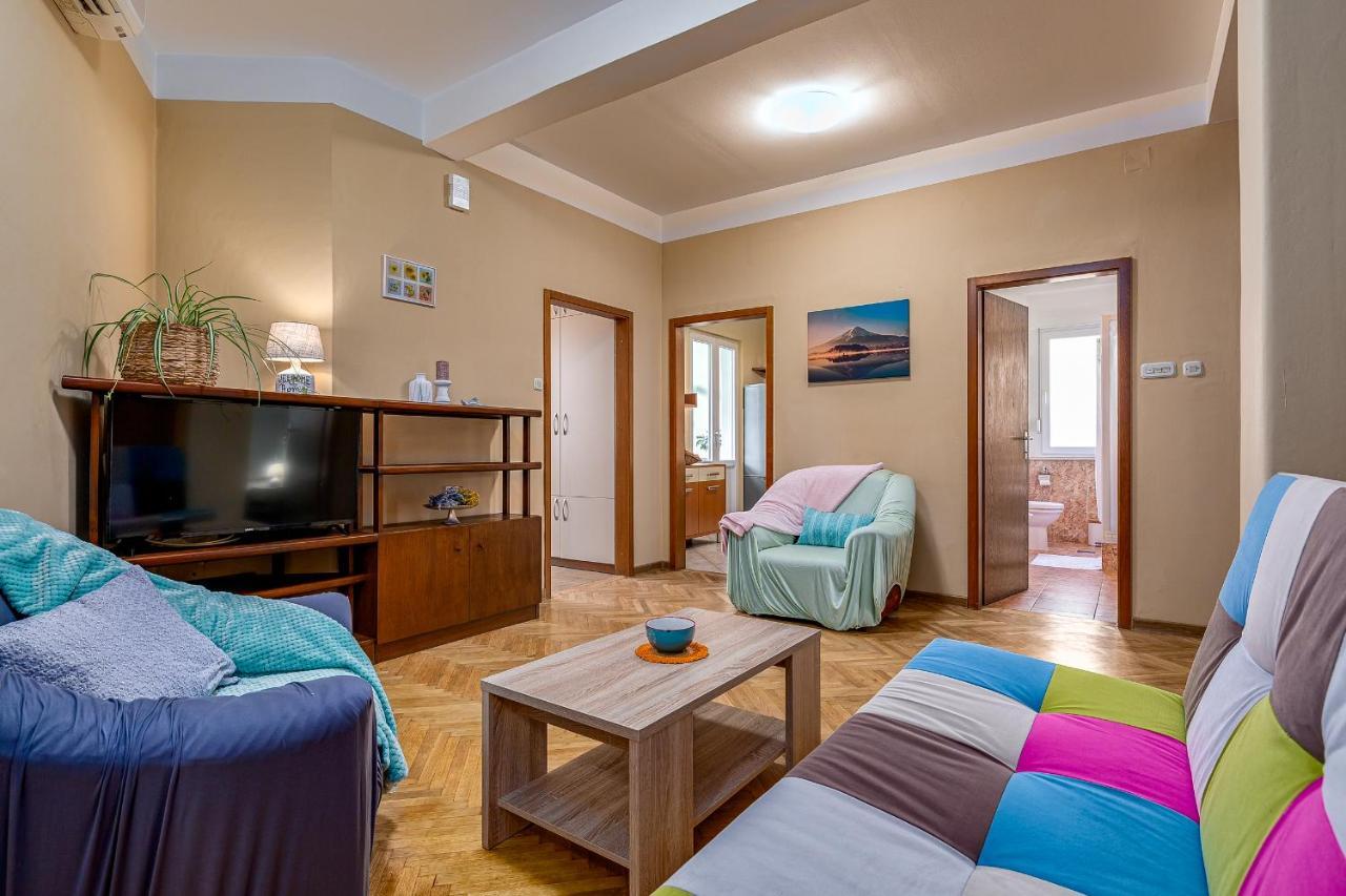 Apartment 'Olivia' Zadar Exterior photo