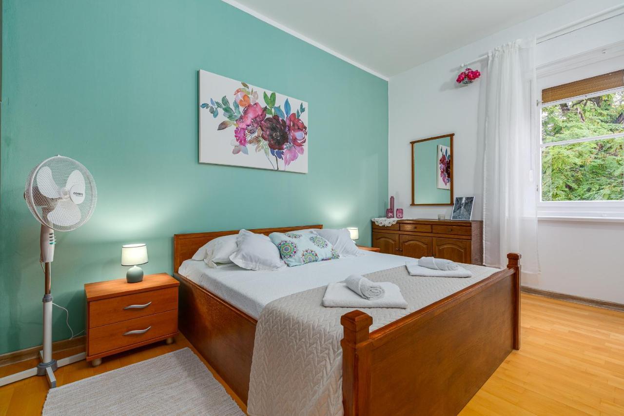 Apartment 'Olivia' Zadar Exterior photo