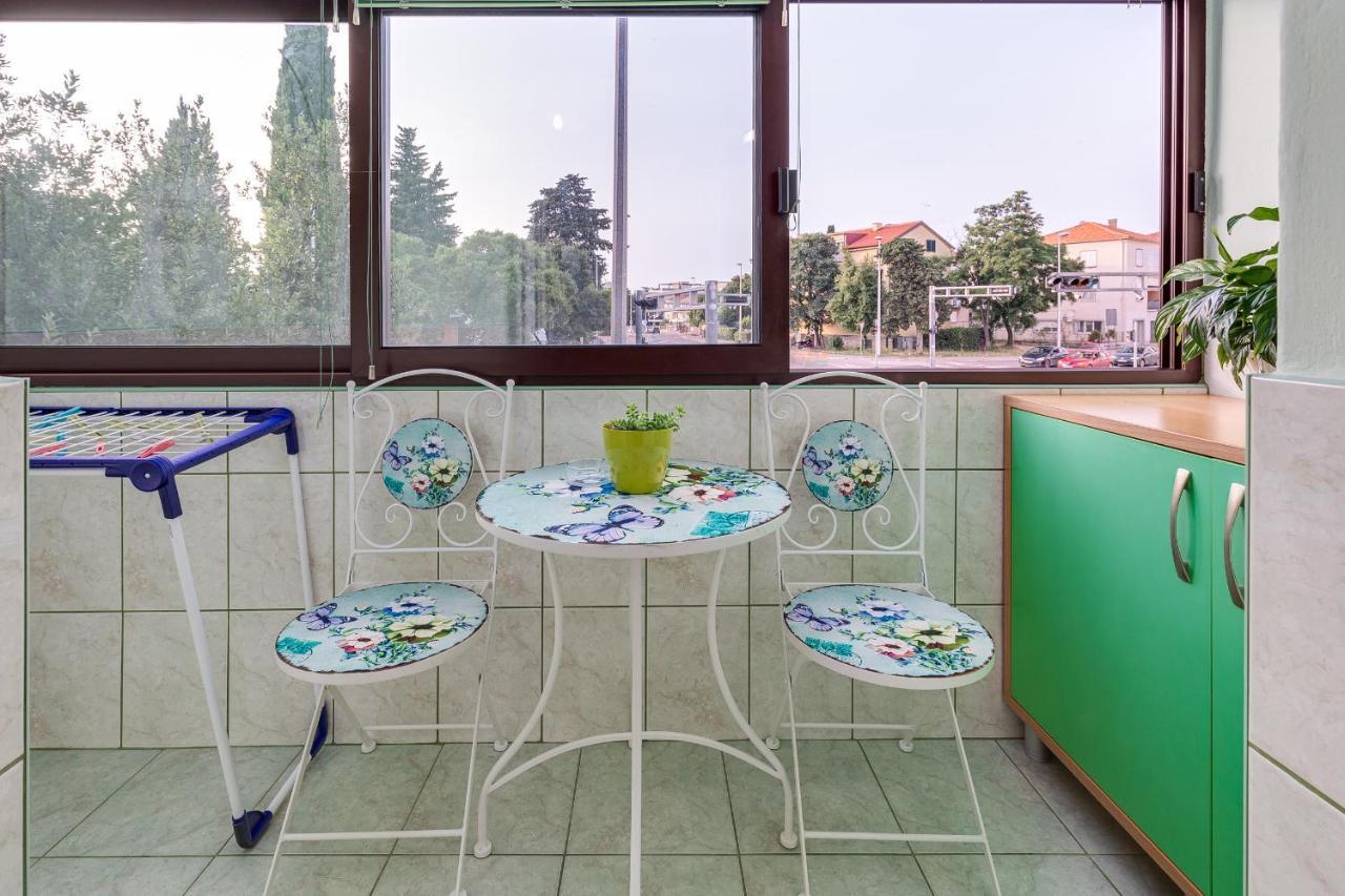 Apartment 'Olivia' Zadar Exterior photo